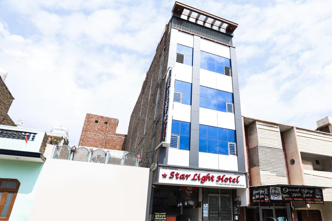Oyo 71693 Starlight Hotel Gangānagar Exterior foto